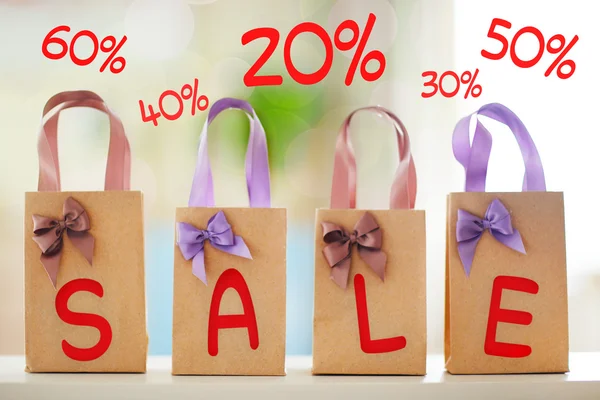 Kağıt torba ile yapılan kelime satış 