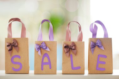 Kağıt torba ile yapılan kelime satış 