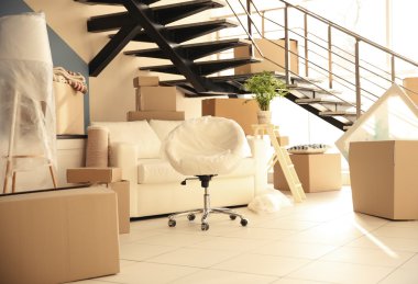 Ev eşyaları Paketli