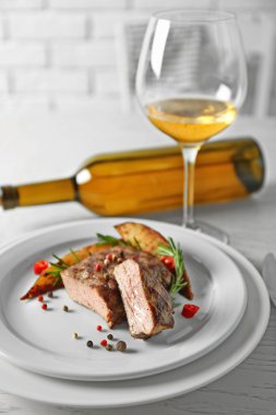 Lezzetli ızgara biftek 