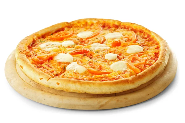 Піца Маргерита, ізольована на білому — стокове фото
