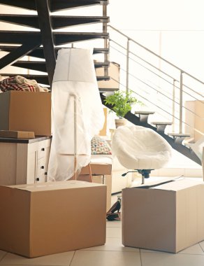 Ev eşyaları Paketli