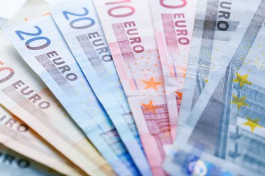 Farklı euro banknot kümesi