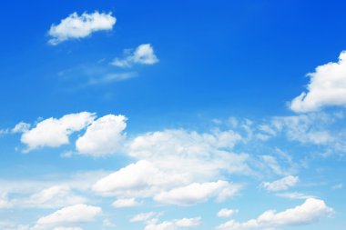 bulutlu gökyüzü mavi    