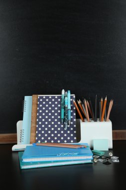 Okul gereçleri, yakın çekim