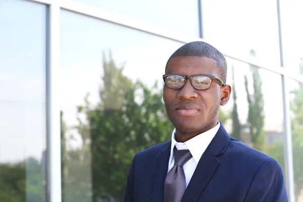 Handsome African American businessman — Stock Photo, Image