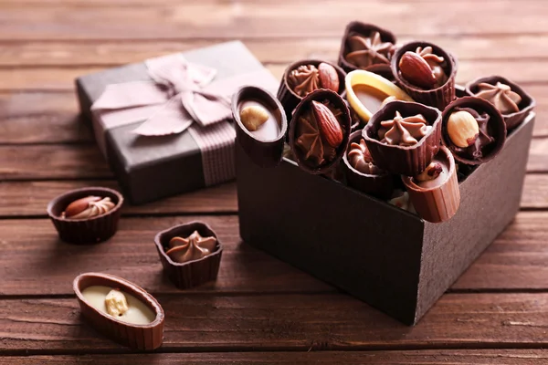 Lahodné čokoládové sladkosti — Stock fotografie