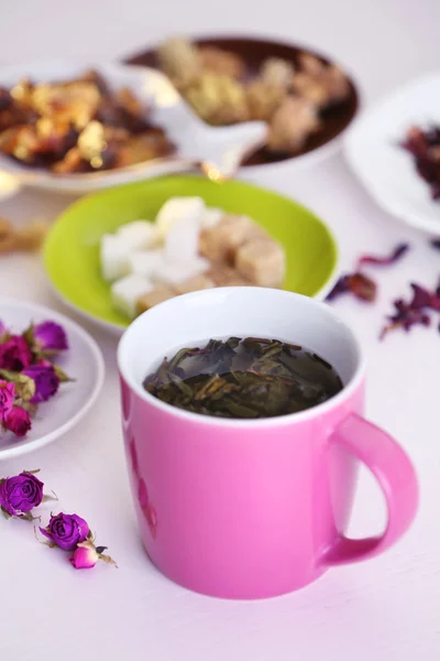 Cup of tea with aromatic dry tea — Stock Photo, Image