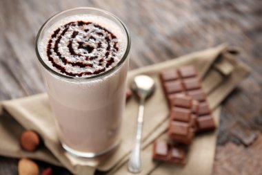 Lezzetli süt kokteyl 