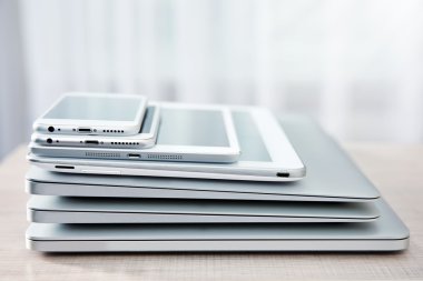 Yığın, elektronik cihazların