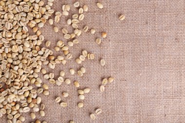 Yeşil kahve çekirdekleri 