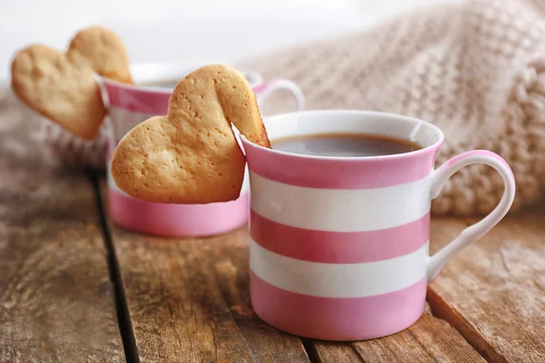 Cup of coffee on gray — Stock Photo, Image