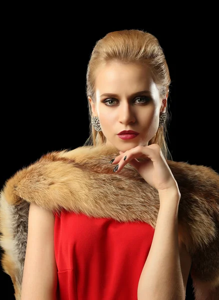 Young woman with luxury fur — Stock Photo, Image