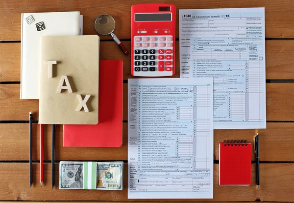 Declaração de imposto sobre o rendimento individual — Fotografia de Stock