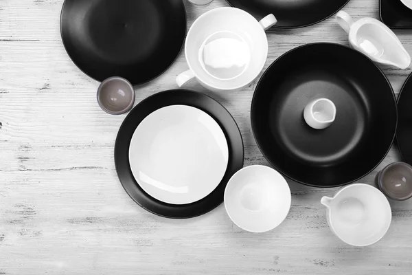 Keramické talíře prázdné — Stock fotografie