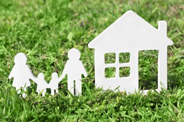 Kesme heykelcik bir ailenin