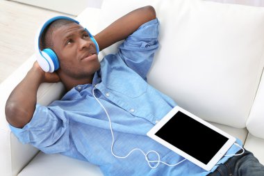 Afrikalı Amerikalı Adam