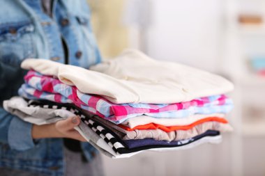 Güzel giysiler dizi 