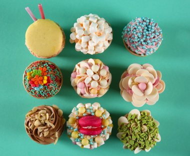 Özgün dekorasyonu ile lezzetli kek