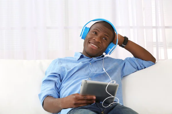 African American man — Stock Photo, Image