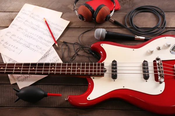 Elektrische gitaar met notities — Stockfoto