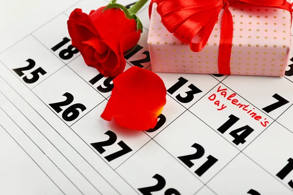 Calendar with date of February 14 — Stock Photo, Image