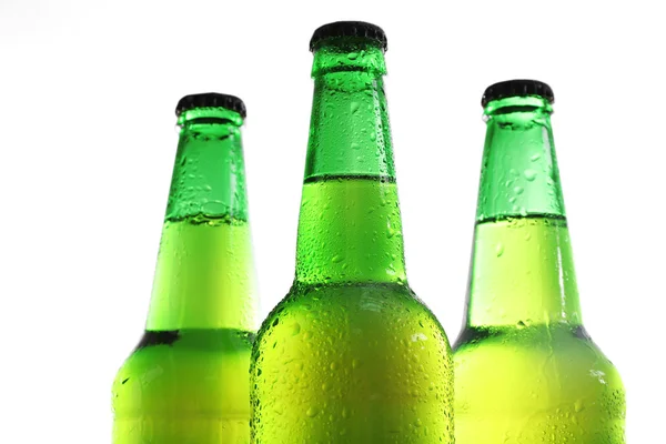 Botellas con cerveza fresca —  Fotos de Stock