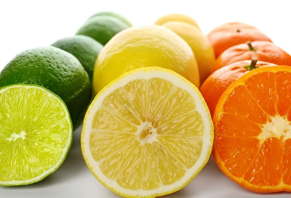 Mixed citrus fruit — Stock Photo, Image