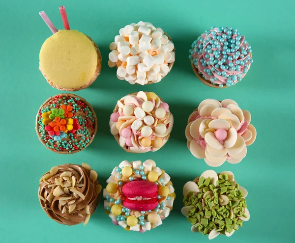 Özgün dekorasyonu ile lezzetli kek