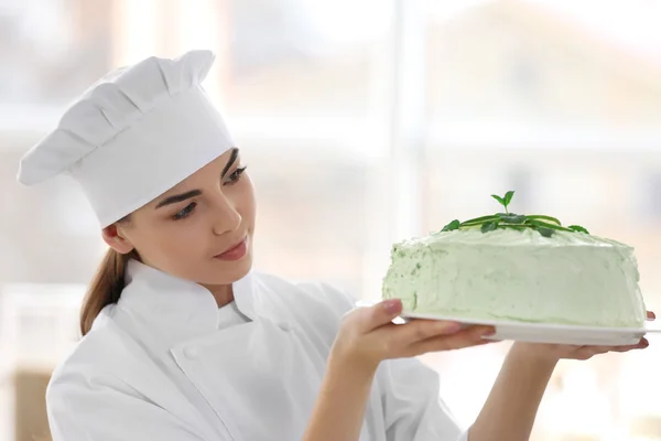 Banketbakker koken dessert — Stockfoto