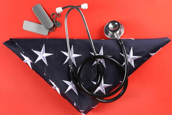 Stethoscoop op Usa vlag — Stockfoto