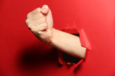 Kağıtta Delme yumruk