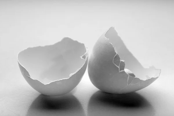 Risse in der Eierschale — Stockfoto