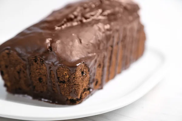 Pastel de chocolate con hielo —  Fotos de Stock