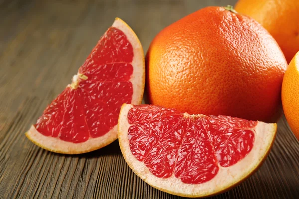 Sappige rijpe grapefruits — Stockfoto