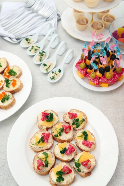 Conjunto de lanches frios — Fotografia de Stock