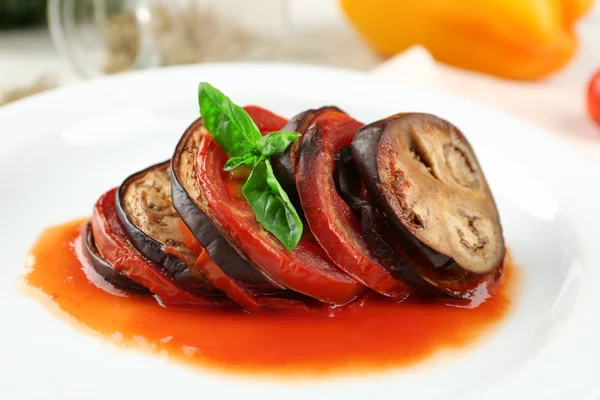 Ratatouille em prato, close-up — Fotografia de Stock