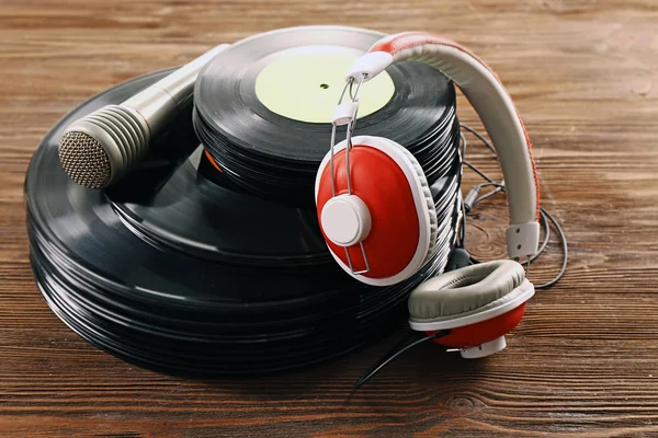 Stack of old vinyl records — Stock Photo, Image