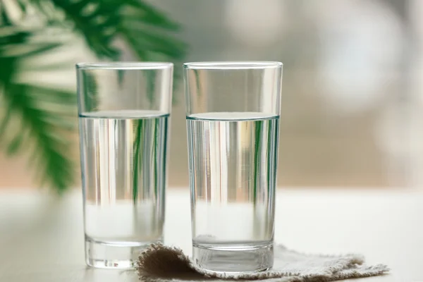 Two glasses of pure water — Stock Photo, Image