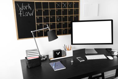 Çalışma alanı ile modern bilgisayar