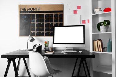 Çalışma alanı ile modern bilgisayar