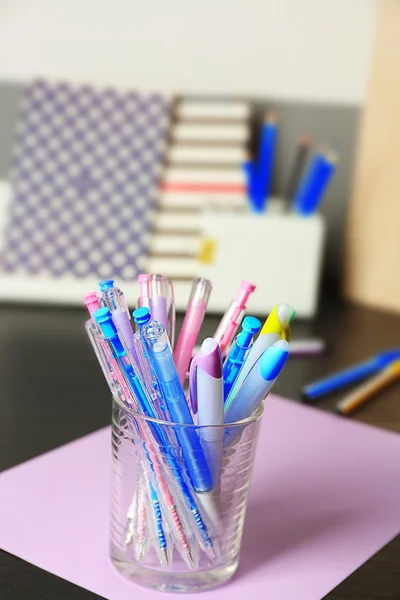 Conjunto de canetas coloridas — Fotografia de Stock