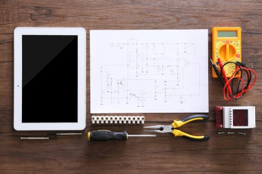 Elektrik çizim araçları ile