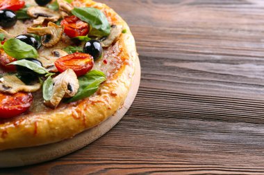 lezzetli lezzetli pizza  