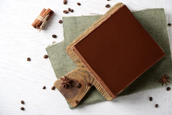 Délicieux gâteau au chocolat — Photo