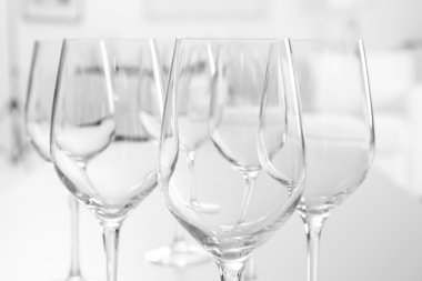 Kadehlerin bulanık iç 