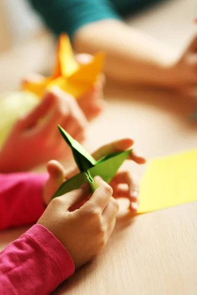 Children making swan — Stock Photo, Image