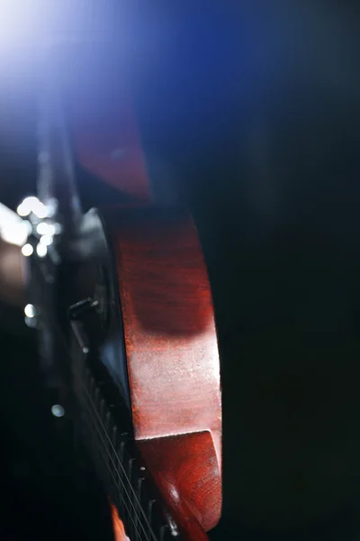 Guitarra eléctrica marrón — Foto de Stock