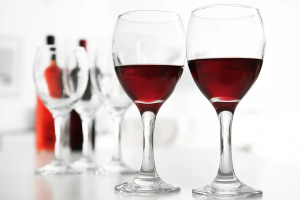 Bicchieri di vino rosso — Foto Stock