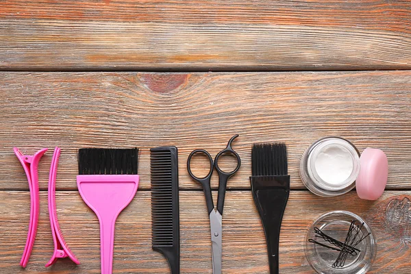 Juego de peluquería con varios accesorios —  Fotos de Stock